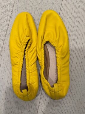 Yellow Leather Ballerina Flats